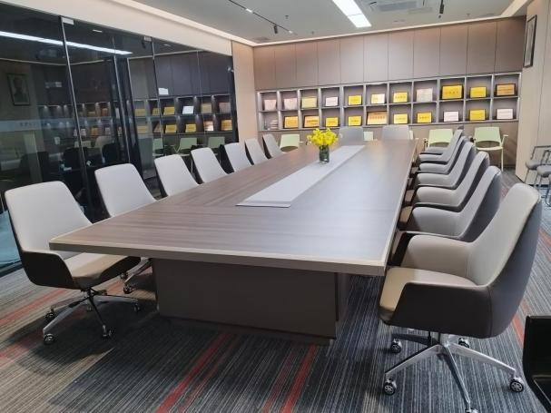 office furniture أثاث المكاتب