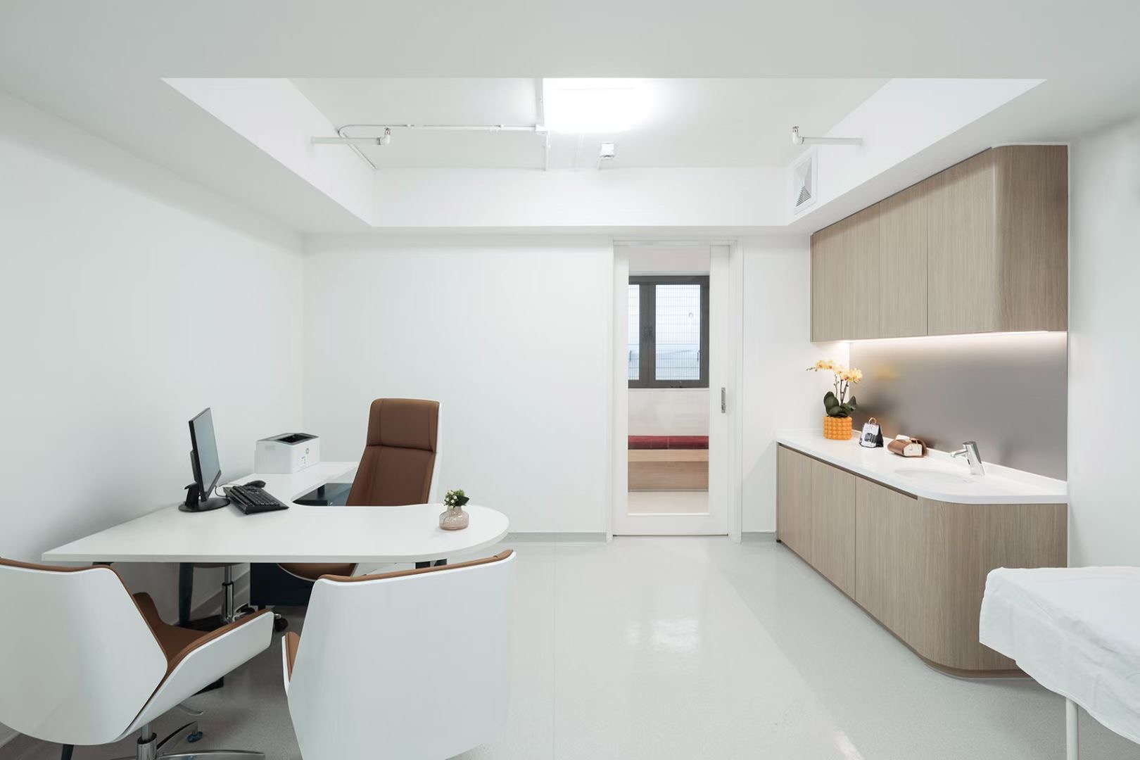 أثاث المكاتب