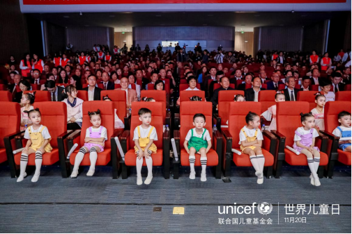 أثاث المكاتب