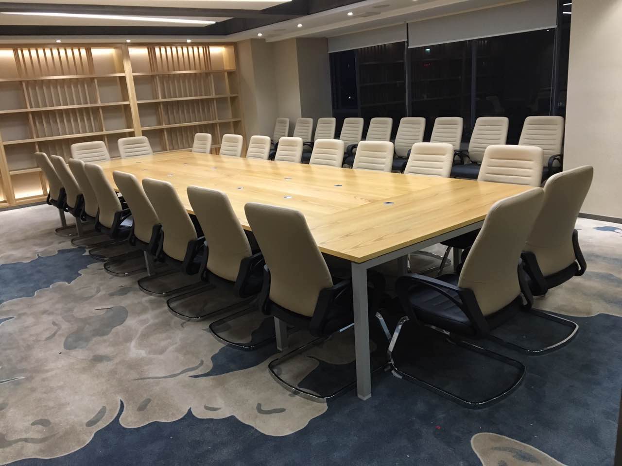 فوز الأمل الأثاث